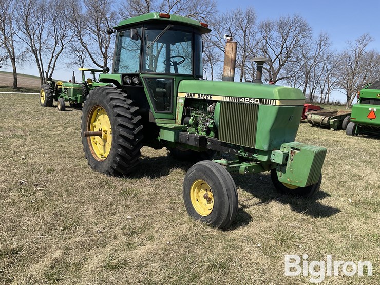 1980-john-deere-4240-image-3