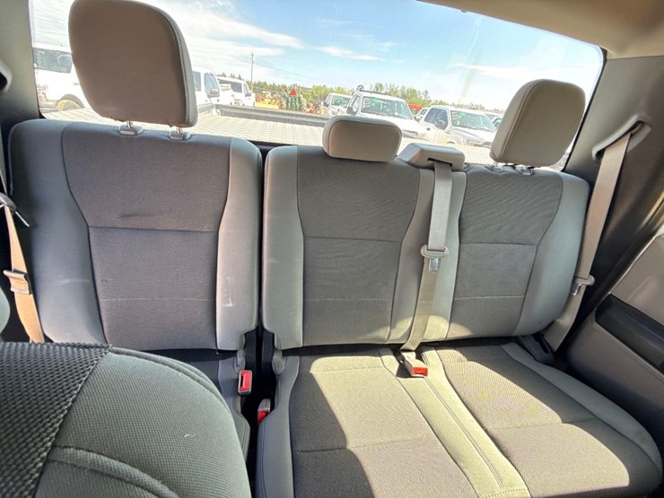 2018-ford-f150-xl-image-10