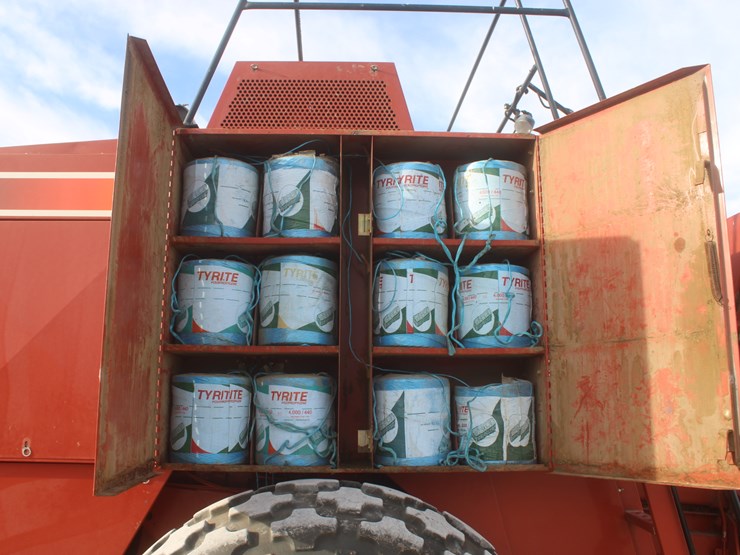 hesston-4910-image-45