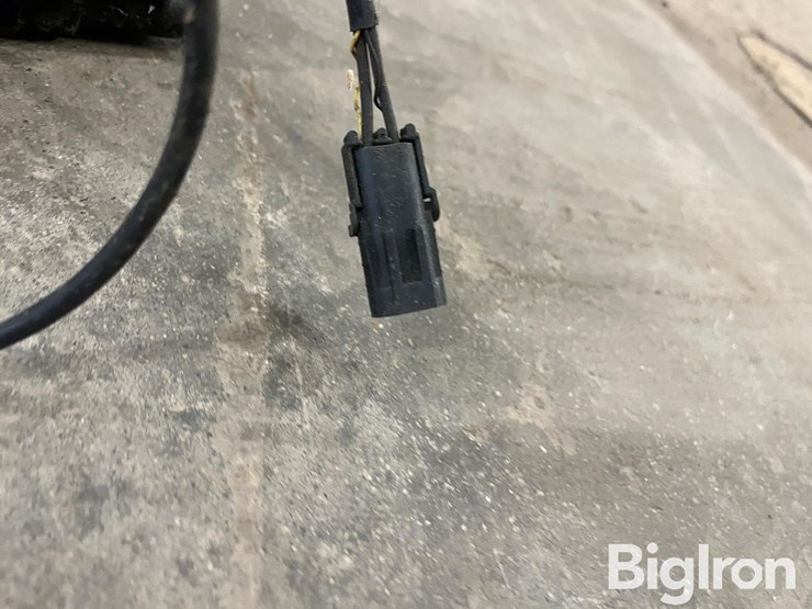 precision-planting-hydraulic-drive-motors-image-11