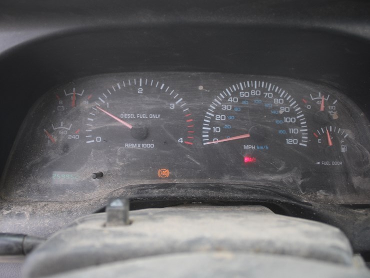 1999-dodge-3500-image-38