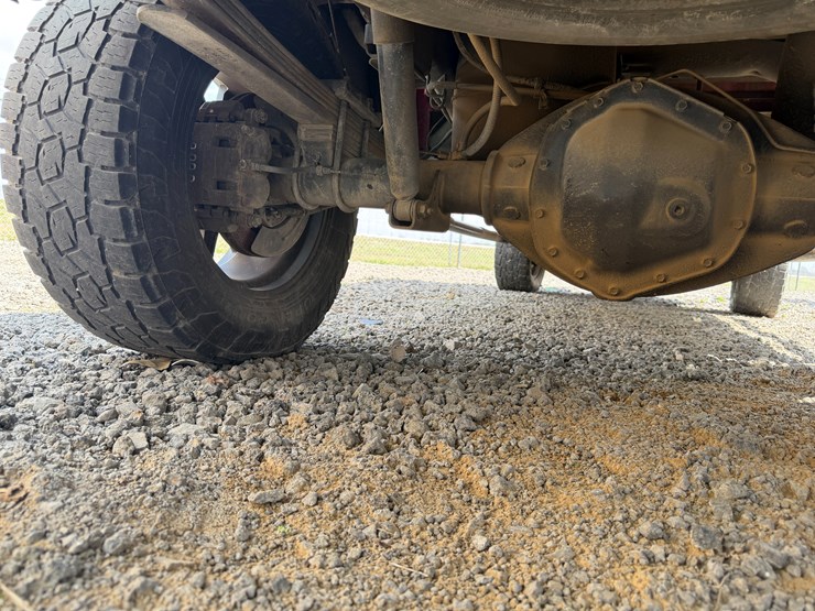 2008-dodge-2500-image-12