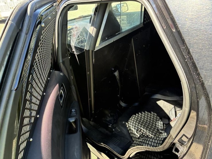 2017-ford-explorer-police-interceptor-image-11