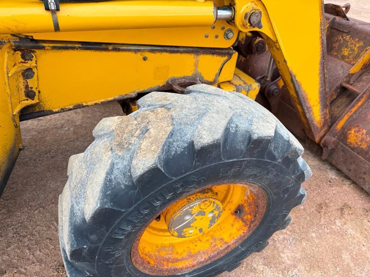 john-deere-410-image-8