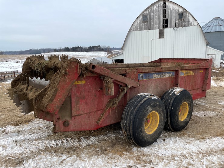 2020-new-holland-195-image-10