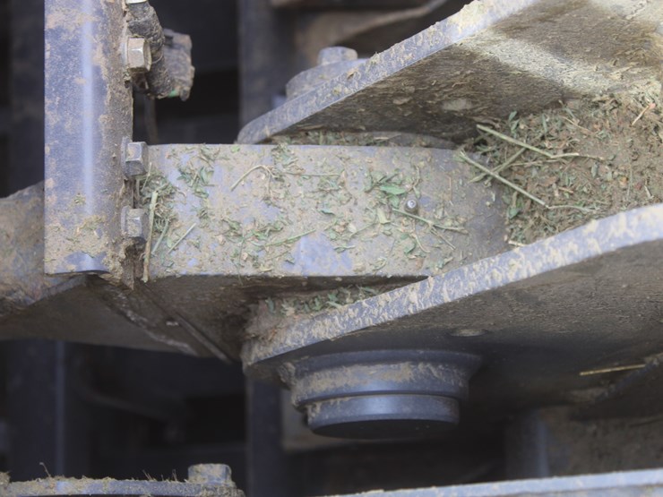 2010-agco-2170-image-65