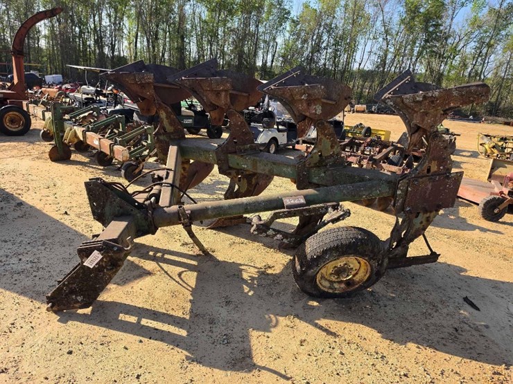 john-deere-4600-image-1