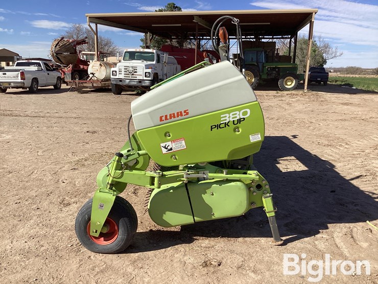 2015-claas-380-image-8