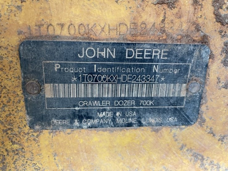 2013-deere-700k-lgp-image-42