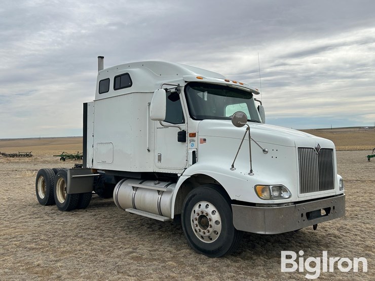 2003-international-9200i-image-3