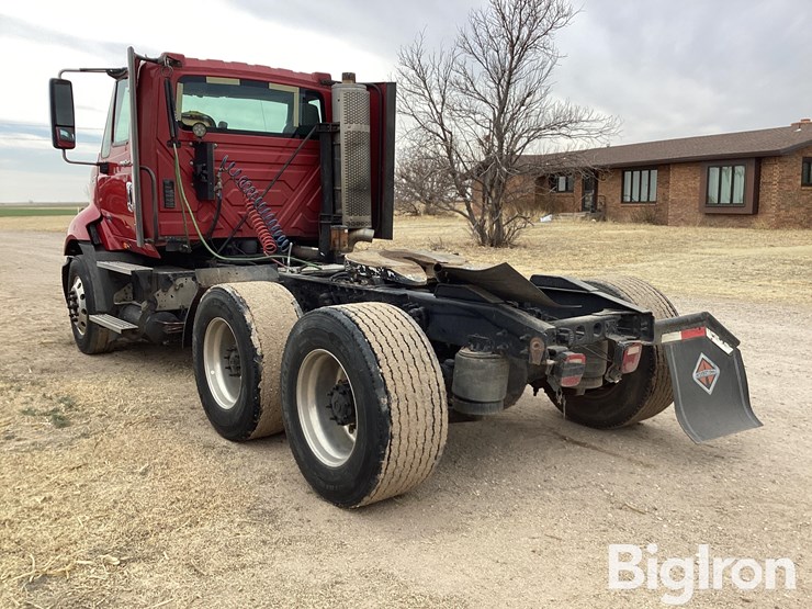 2012-international-prostar-image-7