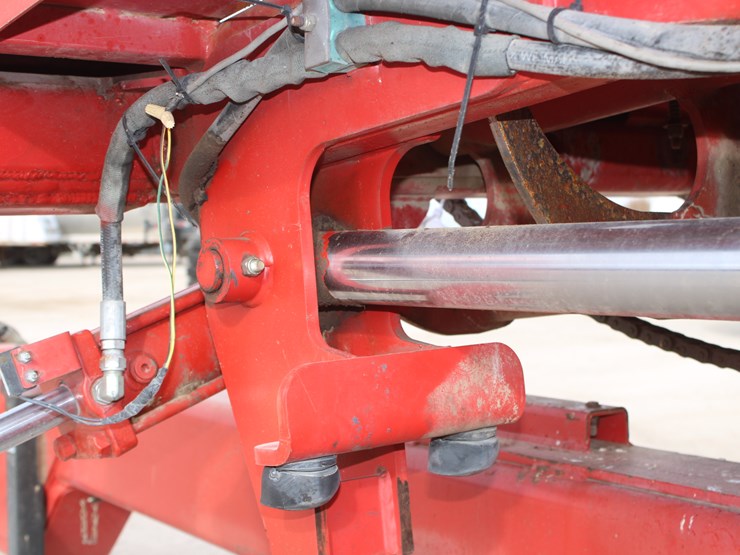 #1064-•-2009-morris-mfg-pro-ag-auto-align-bale-runner-16k-image-26