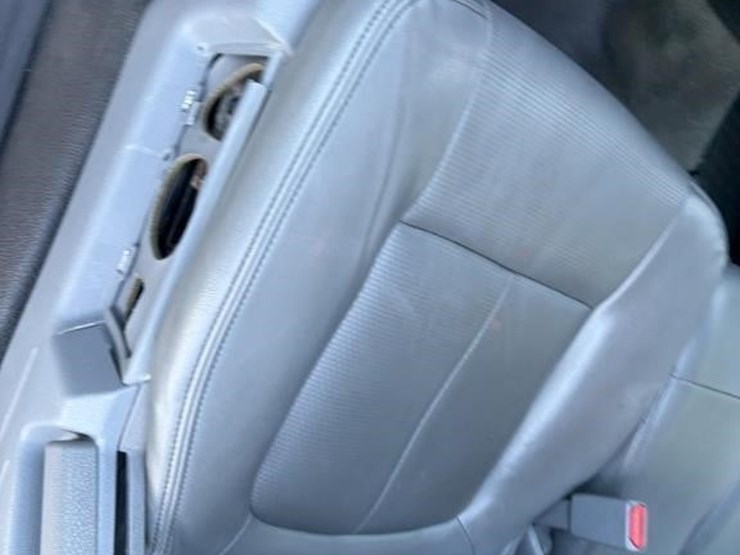 2014-ford-f150-image-35