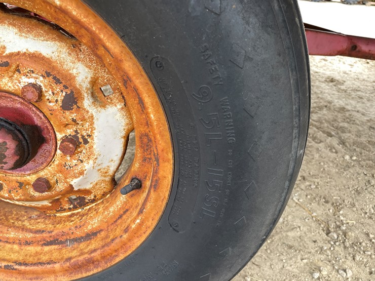 #2399-•-hay-wagon-image-20