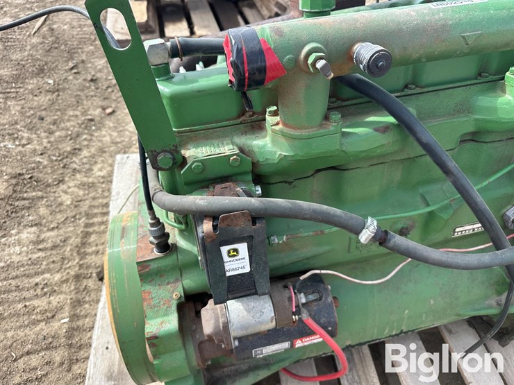 john-deere-329-image-17