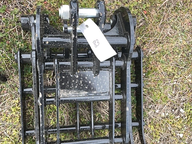 mini-excavator-grapple-claw-image-3