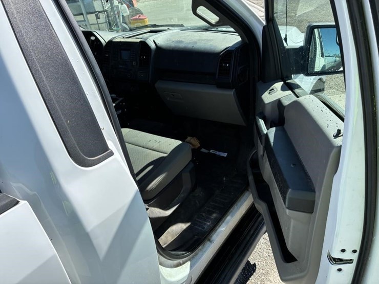 2015-ford-f150-image-9