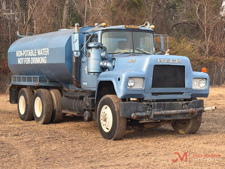 mack-rs686lst-image-1