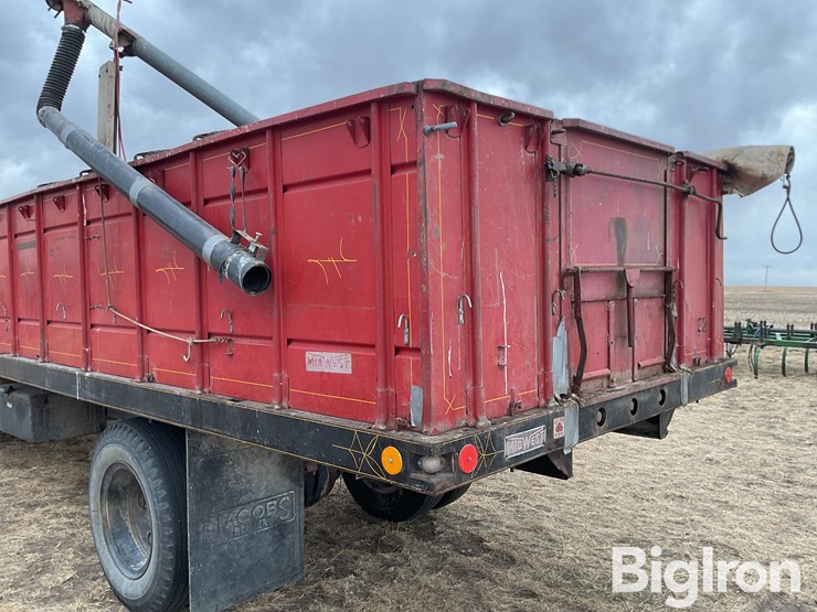 1977-ford-f600-image-16