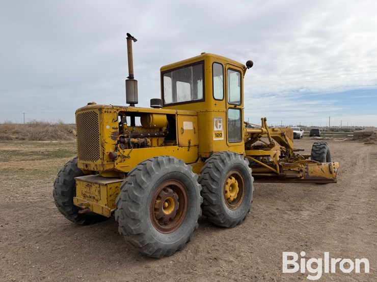 caterpillar-120-image-5