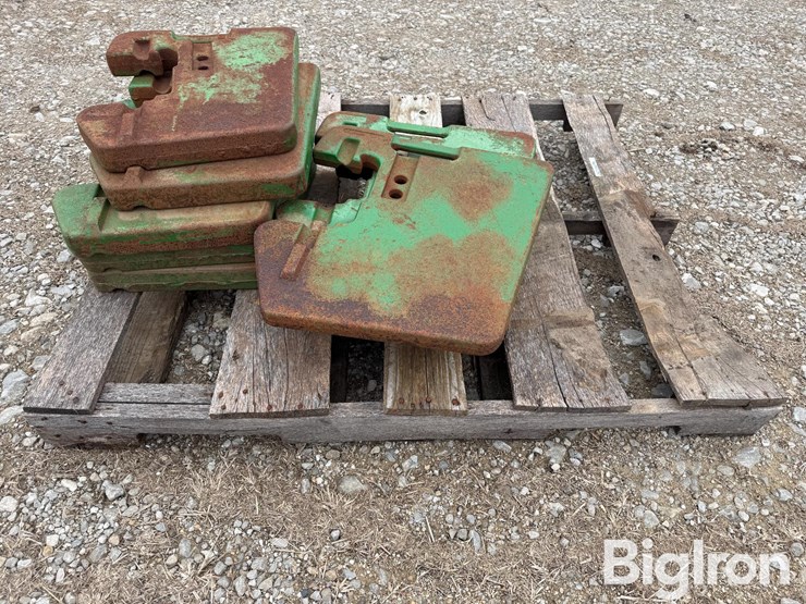 john-deere-suitcase-weights-image-6