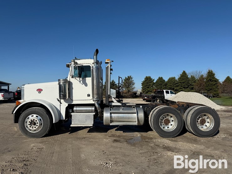 1997-peterbilt-378-image-8
