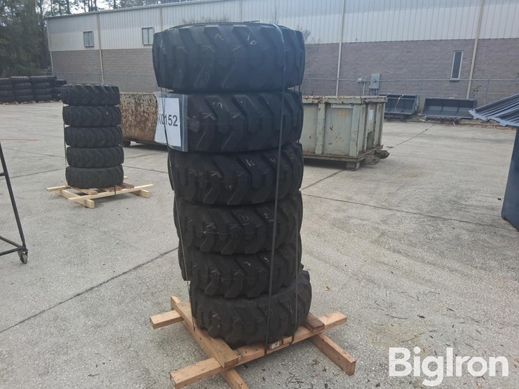 extremelift-10-16.5-tires-&-rims-image-1