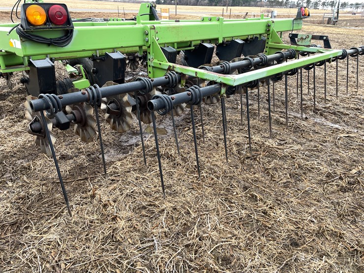 mandako-twister-12-image-11