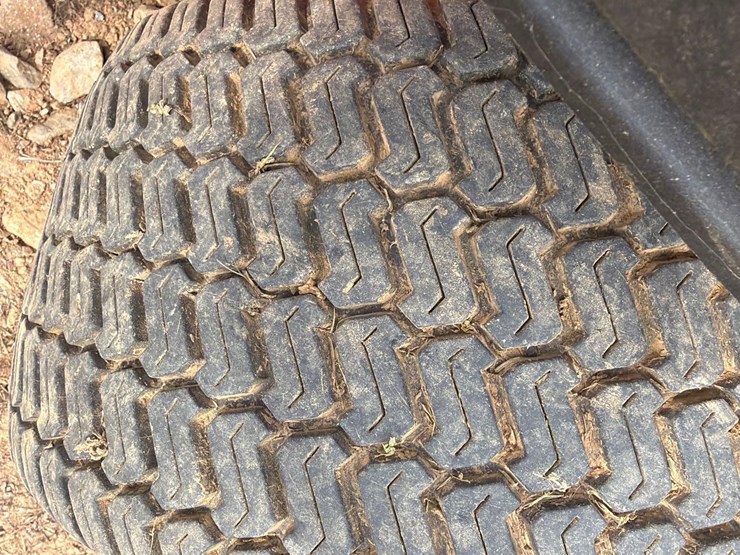 gravely-gtx-52-zero-turn-mower-image-7