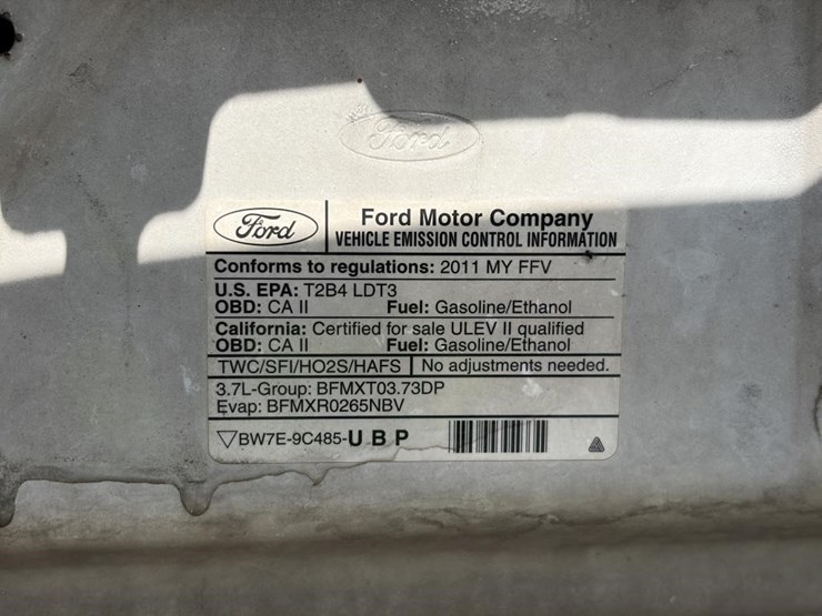 2011-ford-f150-xl-image-9