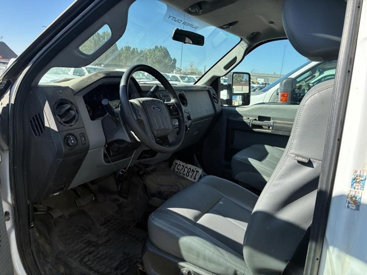 2016-ford-f450-image-10