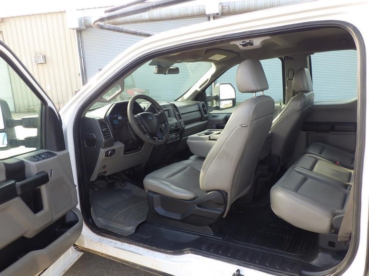 2017-ford-f250-image-5