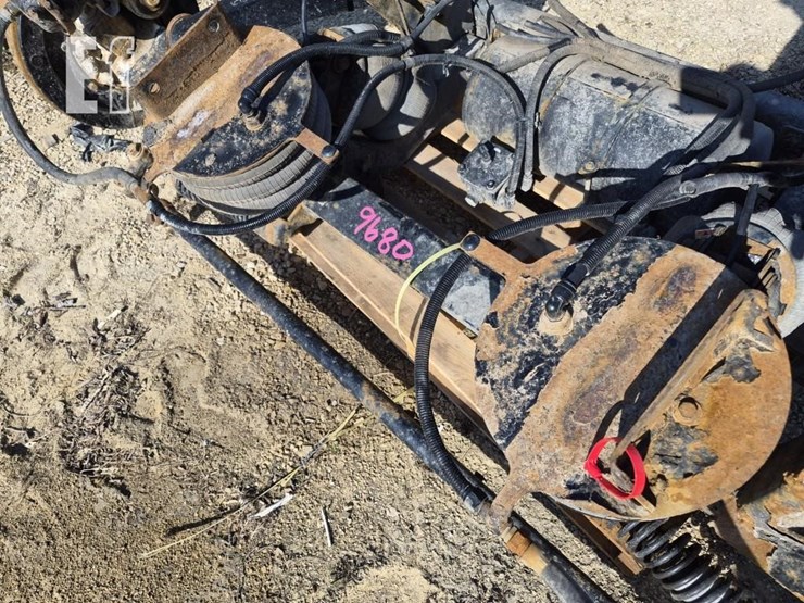 steerable-tag-axle-image-2