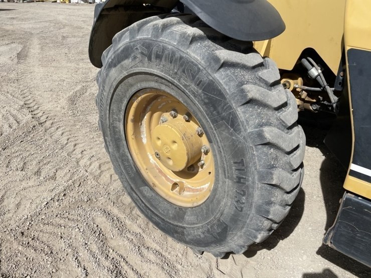 2006-caterpillar-th460b-image-14