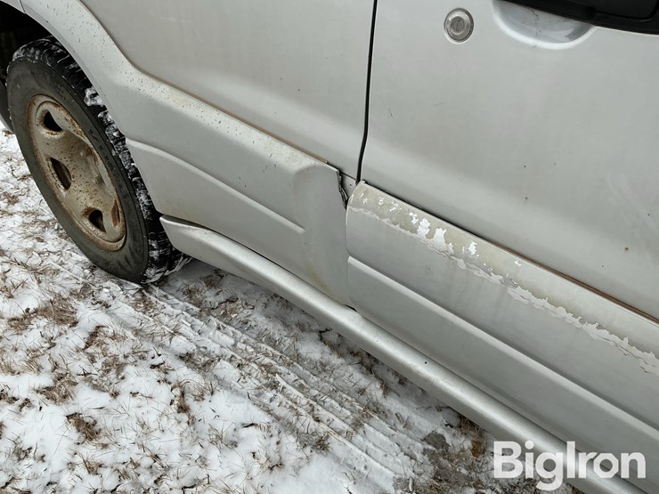 2002-suzuki-grand-vitara-image-14