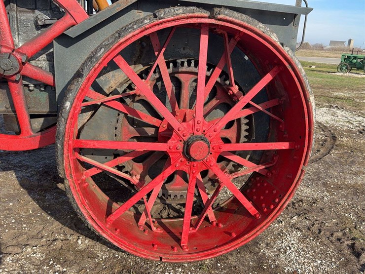 1922-20-40-rumely-oilpull-model-g-image-11