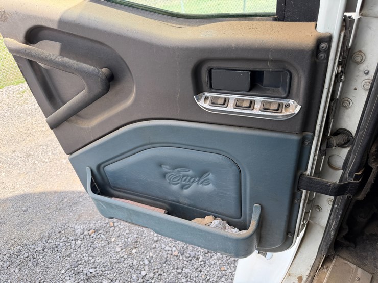 2002-international-9200i-image-74