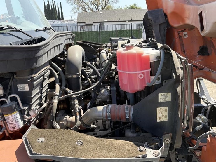 2009-international-workstar-7400-image-7