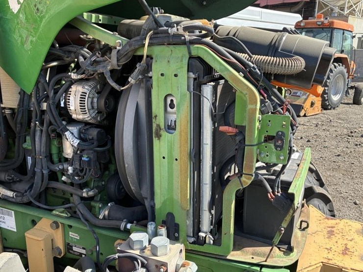 2004-john-deere-6420-image-29