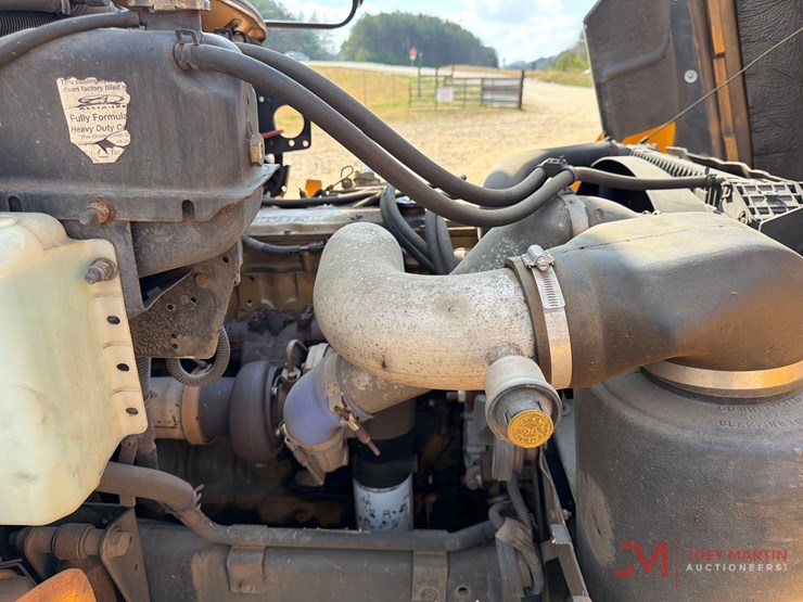 2002-caterpillar-3126-image-9