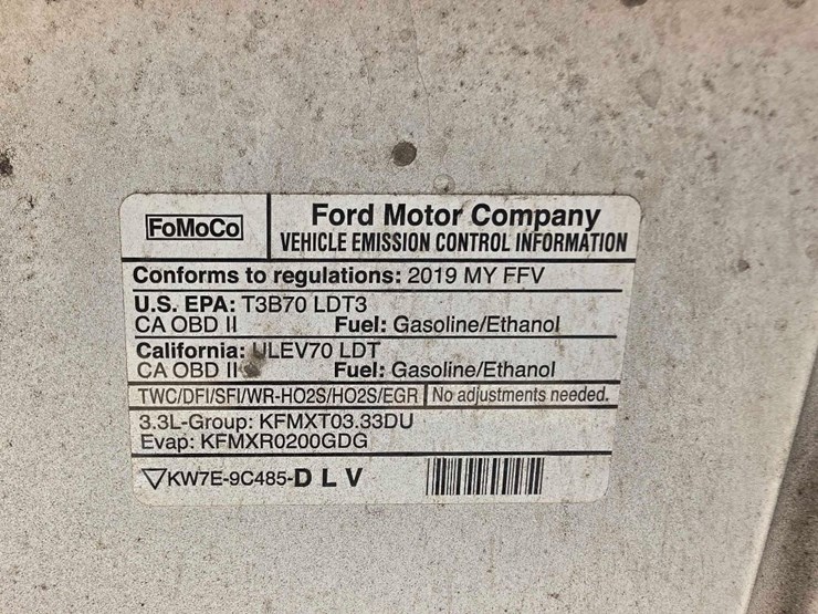 2019-ford-f150-xl-image-13
