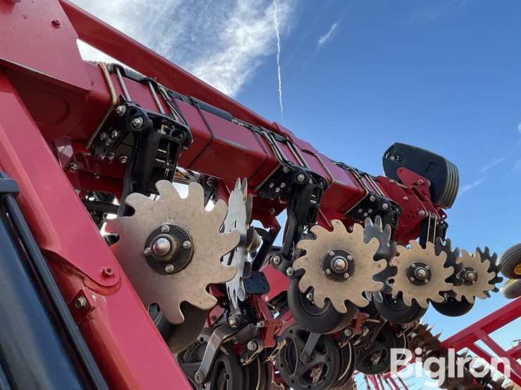 international-70-image-17