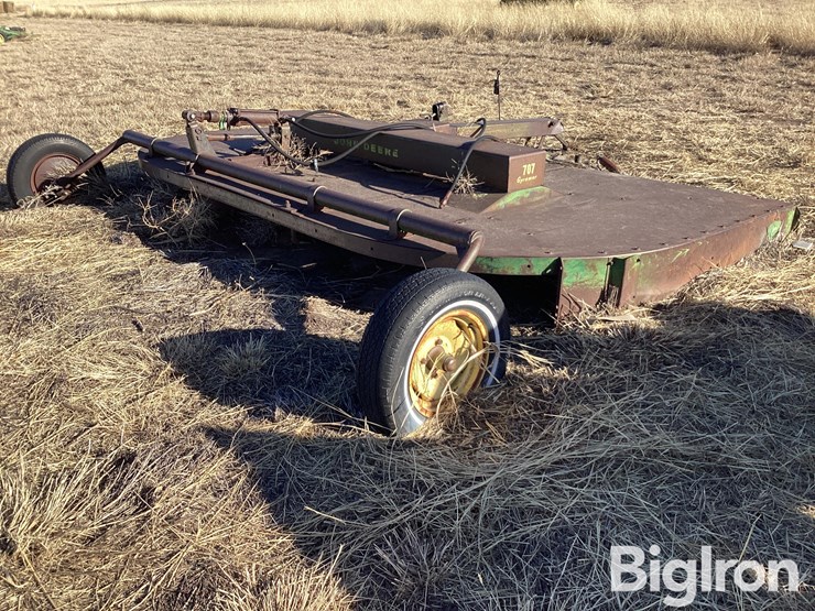 john-deere-707-image-5