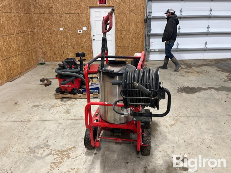 hotsy-1075sse-pressure-washer-image-4