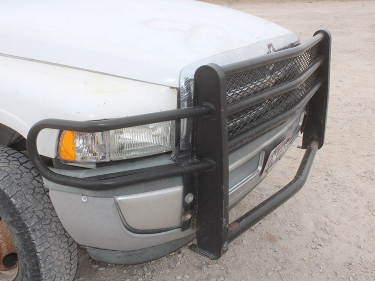 1999-dodge-3500-image-22