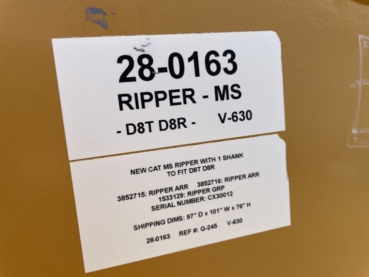 2015-caterpillar-d8t-image-39