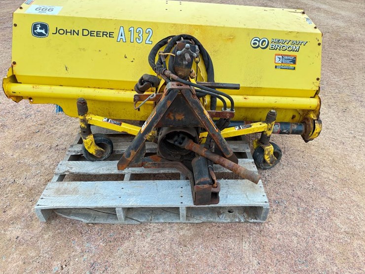john-deere-60-image-6