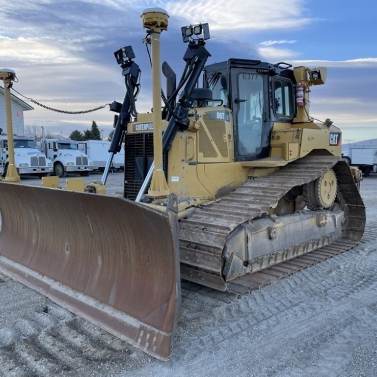 CATERPILLAR D6T LGP