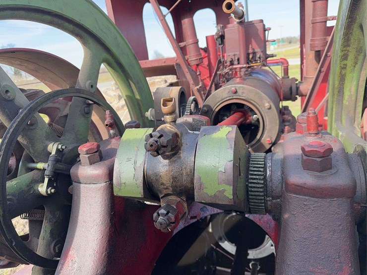 25hp-international-type-d-titan-image-24