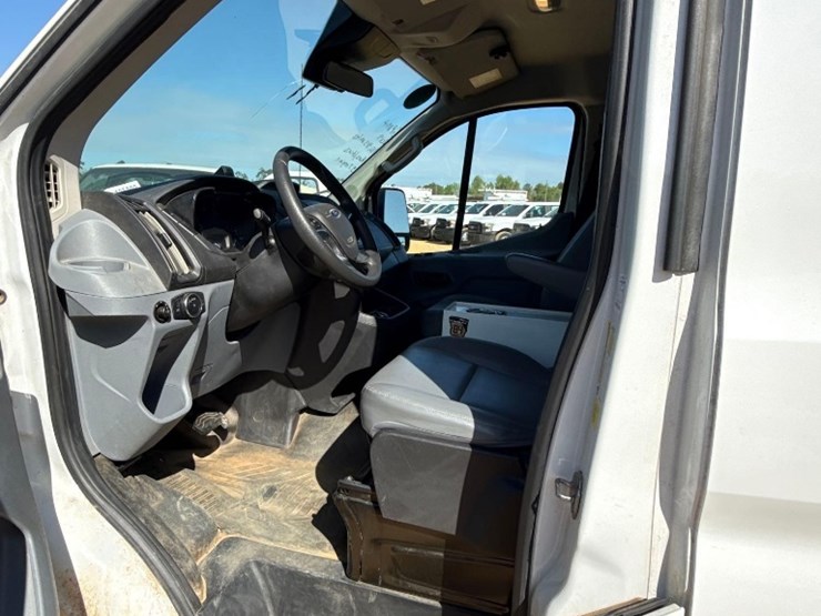 2019-ford-f350-image-19